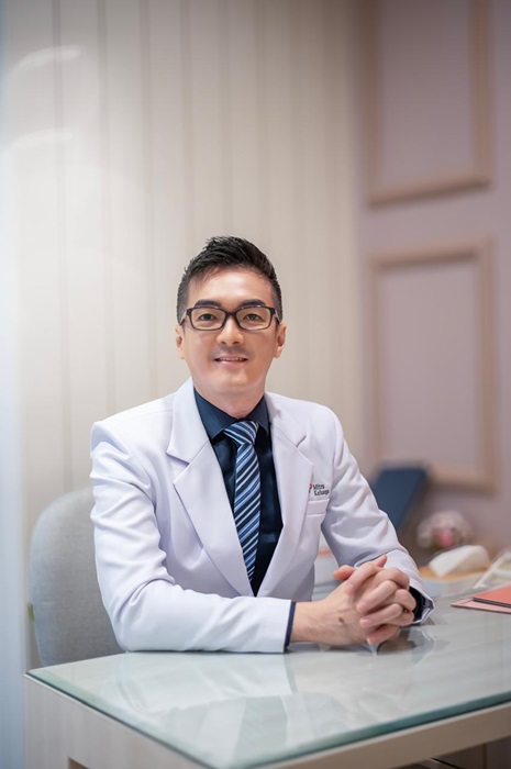 dr. Wilson Loginus, Sp.DVE - Cek Jadwal & Buat Janji Temu