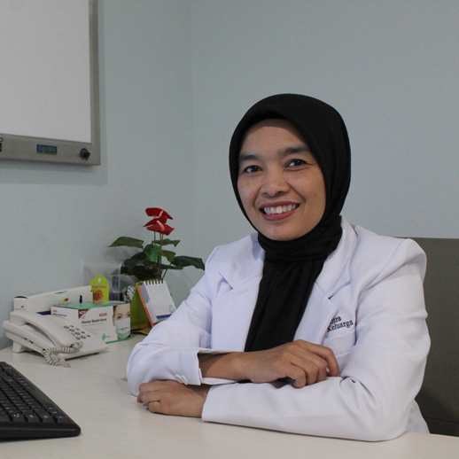 dr. Reni Fitriasari Sp.A (K), M.Kes - Cek Jadwal & Buat Janji Temu